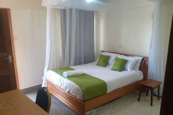 Room 4 of 26