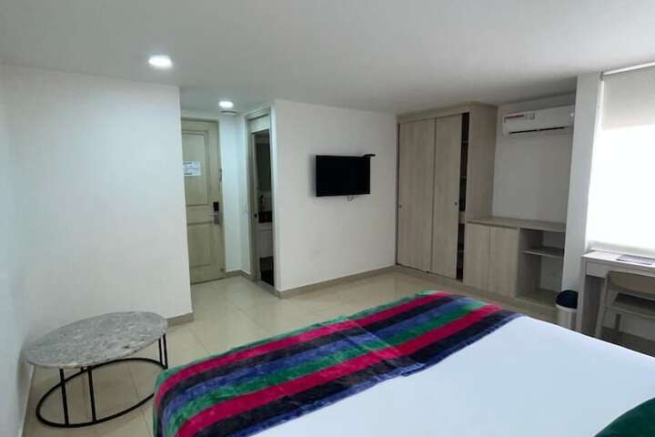 Room 38 of 68