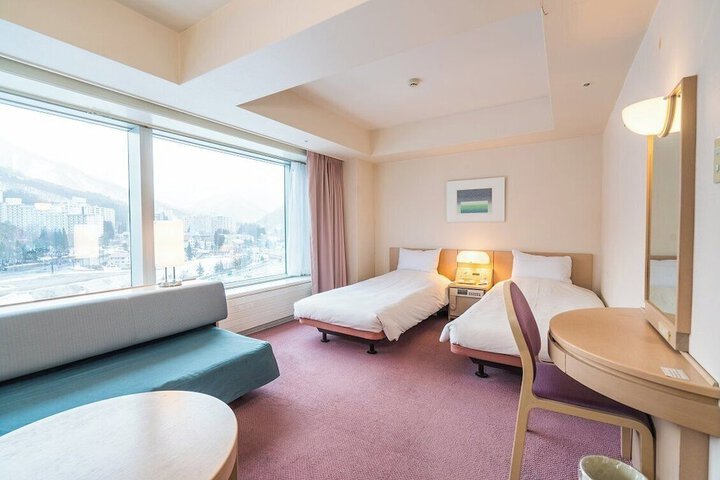 Room 30 of 257