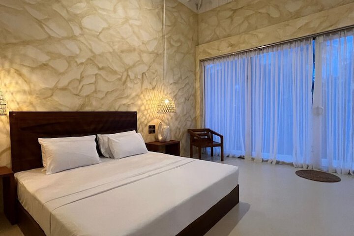Room 8 of 29