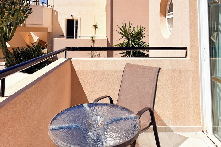 Terrace/Patio 63 of 125