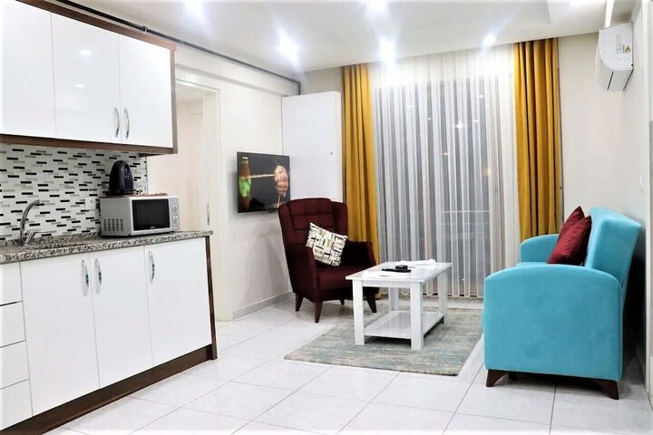Room 3 of 16