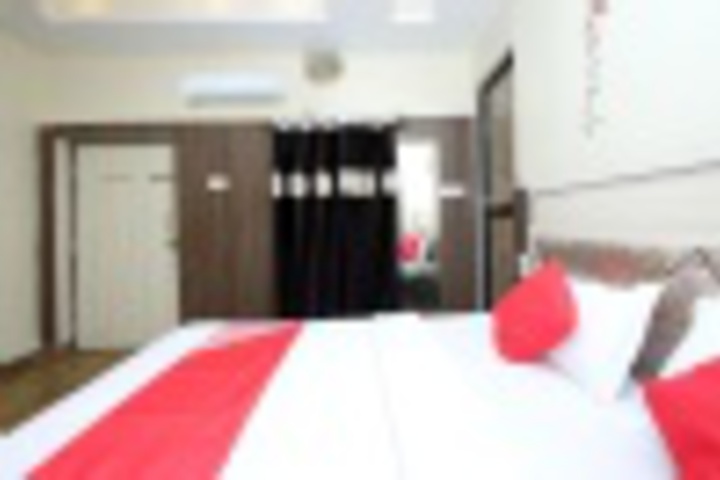 Room 255 of 407