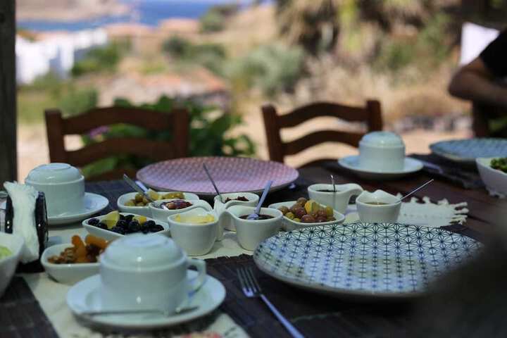 Breakfast/Coffee Service 17 of 34