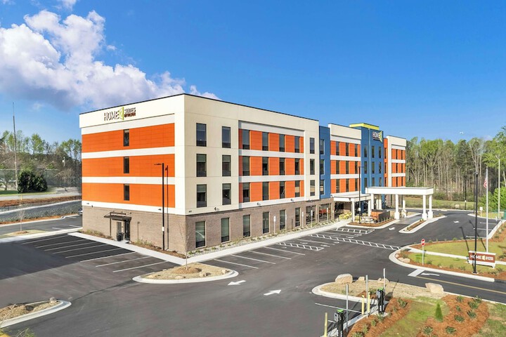 Hotel 84 of 86