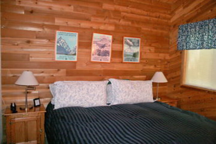 Room 64 of 697