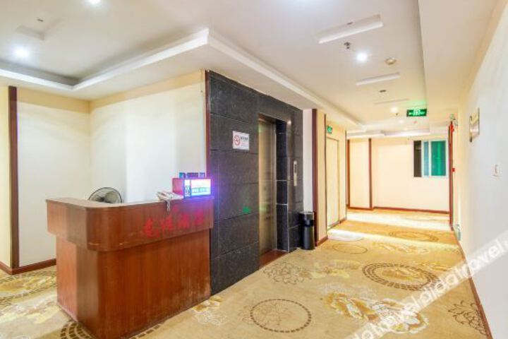 Hotel Interior 15 of 38