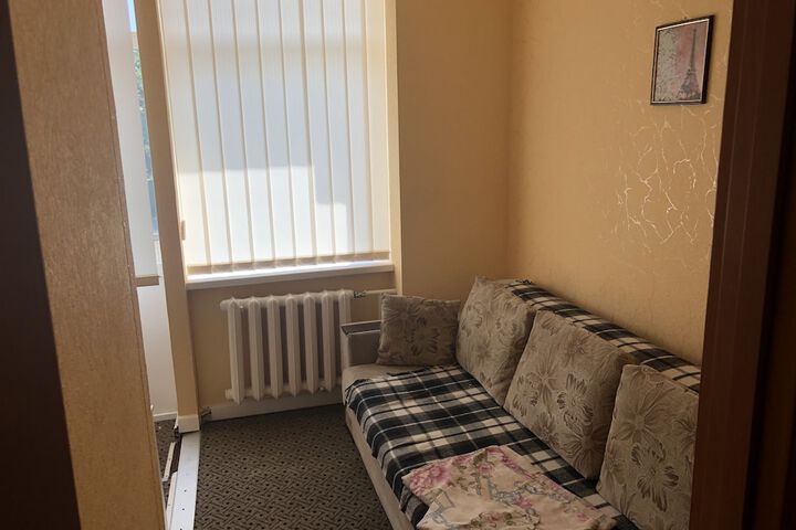 Room 6 of 47