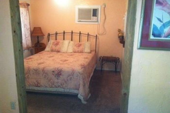 Room 8 of 26