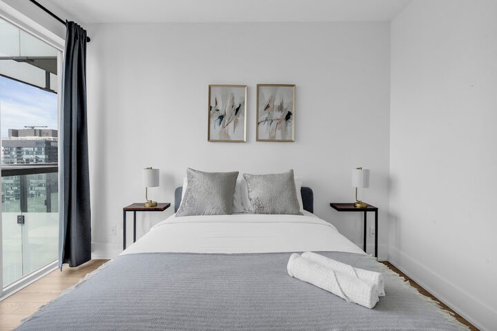 Room 2 of 31
