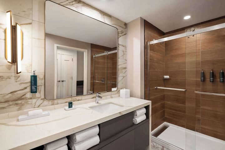 Bathroom shower