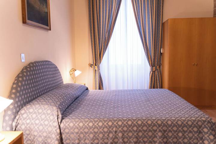 Room 36 of 141