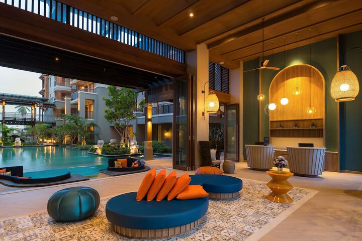 Hotel 2 of 83