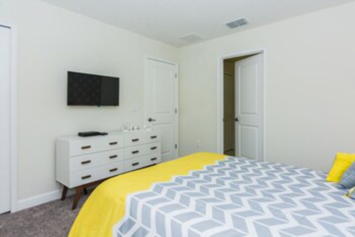 Room 56 of 73