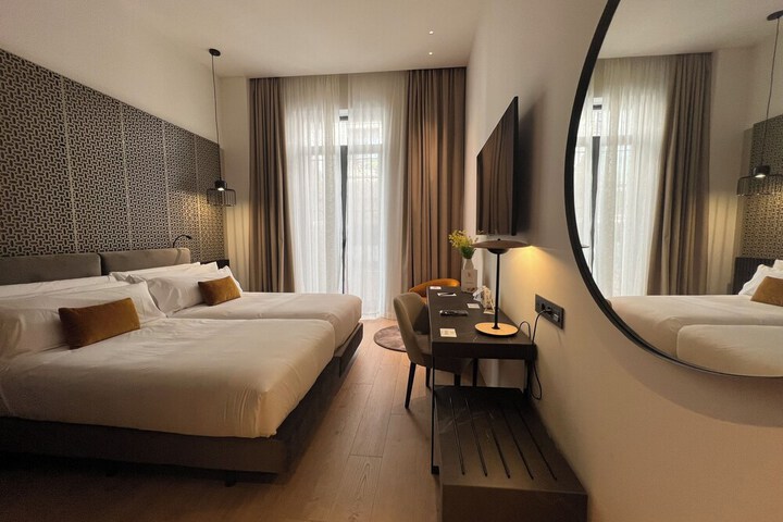 Room 22 of 94