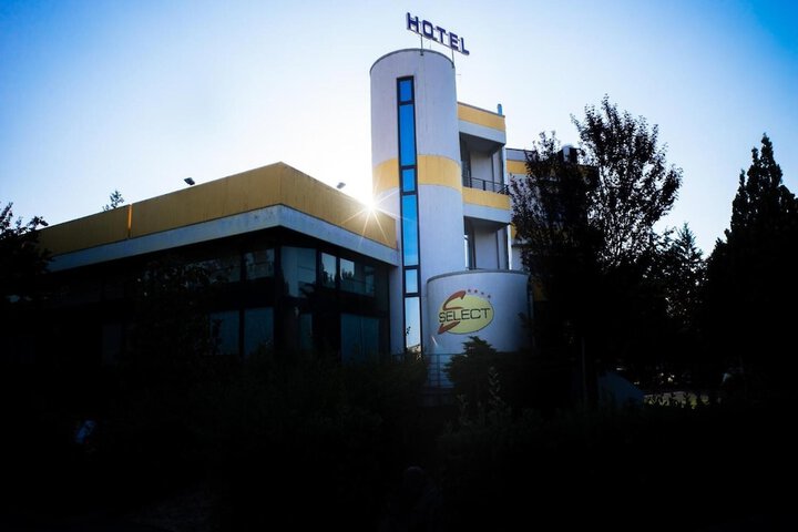 Hotel 57 of 59