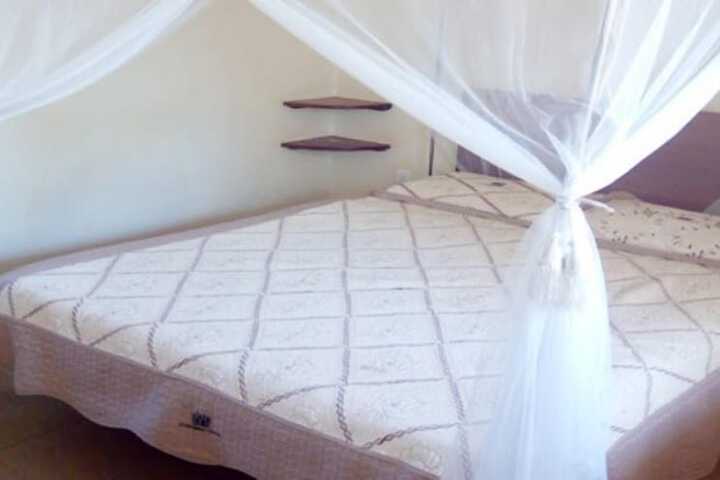 Room 5 of 27