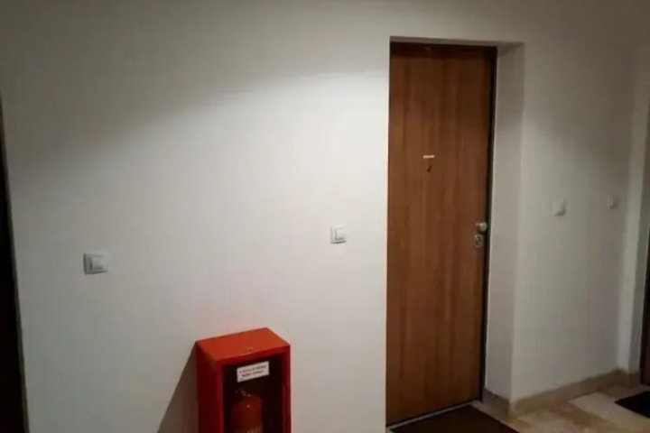 Room 11 of 20