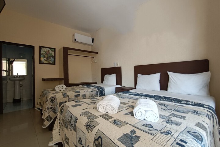 Room 8 of 64