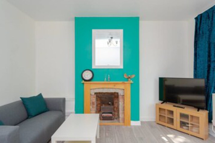 Room 14 of 18