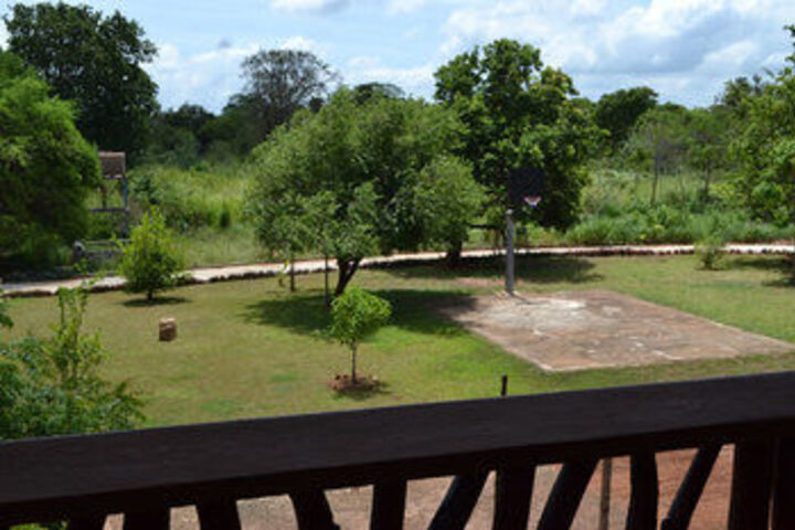 Property Grounds 17 of 25