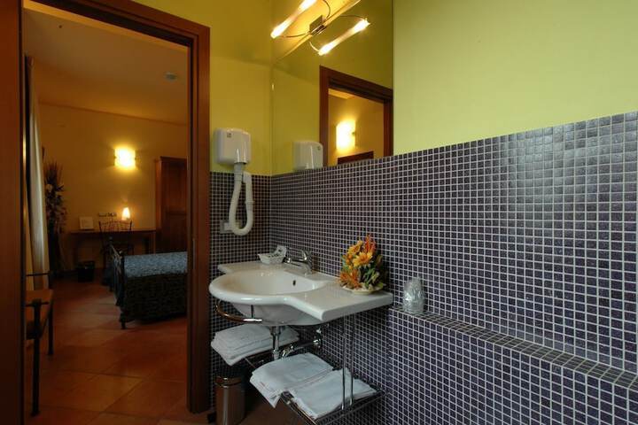 Bathroom Interior Photo