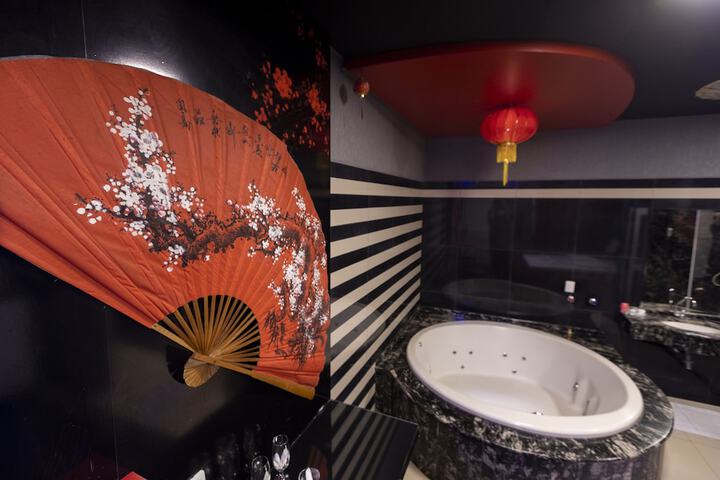 Room 86 of 114