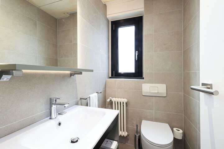 Bath Interior