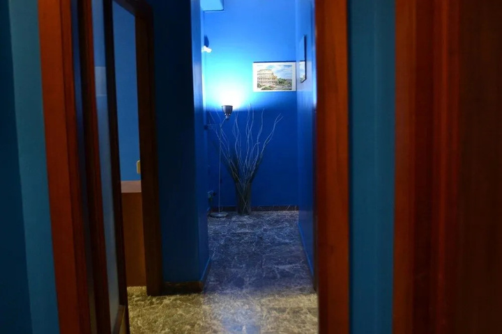 Room 9 of 9
