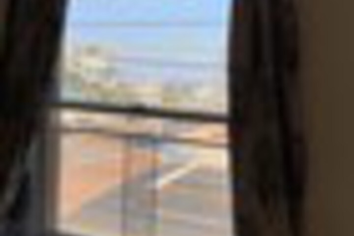 Room 110 of 204