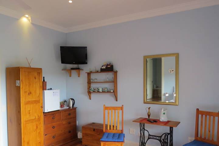 Room 18 of 26