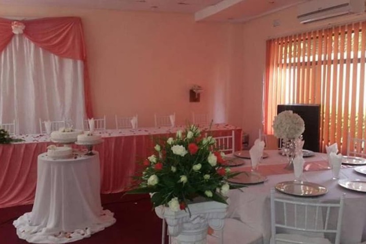 Wedding/Banquet 21 of 33