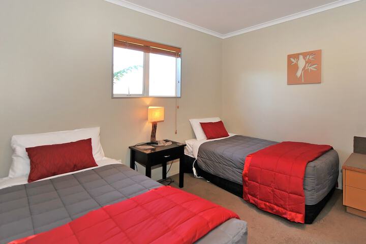 Room 9 of 44