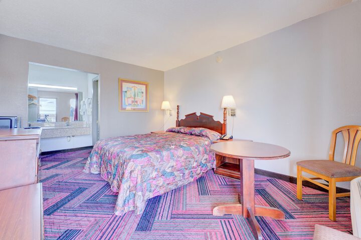 Room 22 of 47