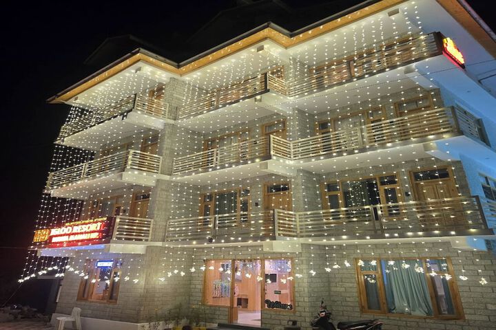 Hotel 76 of 110