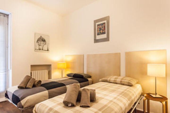 Room 10 of 49