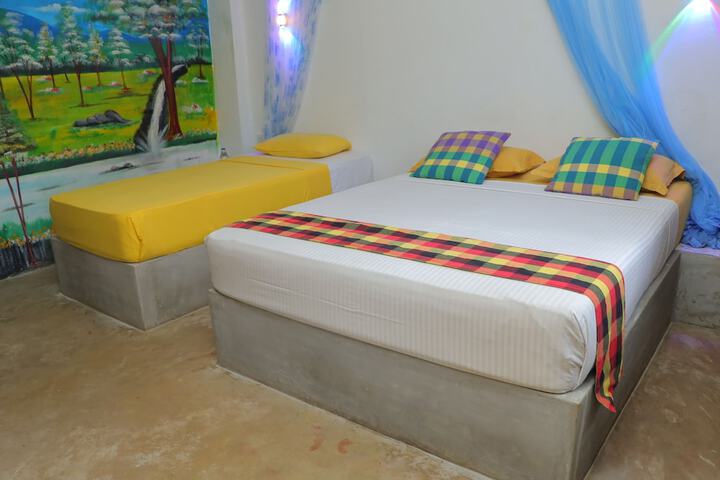 Room 28 of 67