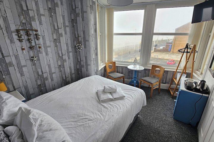 Room 44 of 51