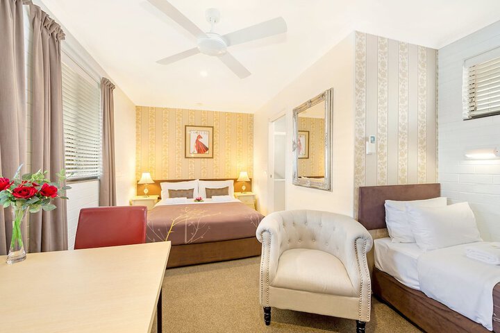 Room 7 of 39