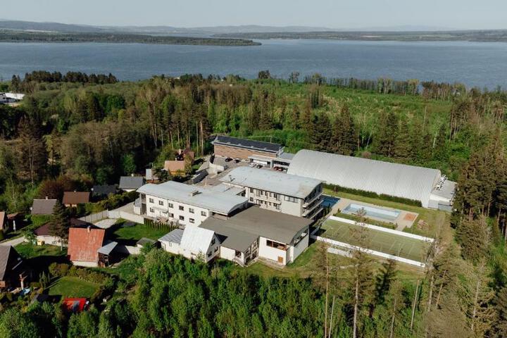 Hotel ALTIS