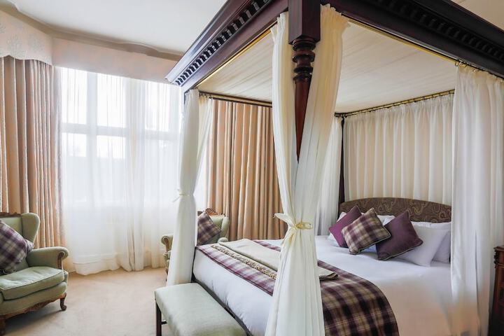 Room 21 of 57