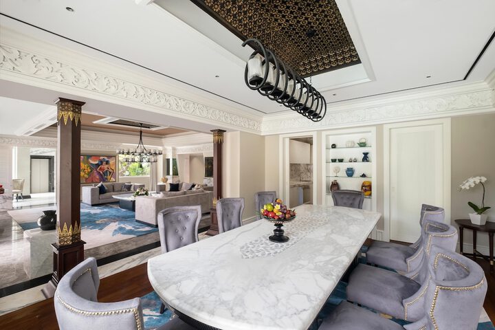Room 21 of 222