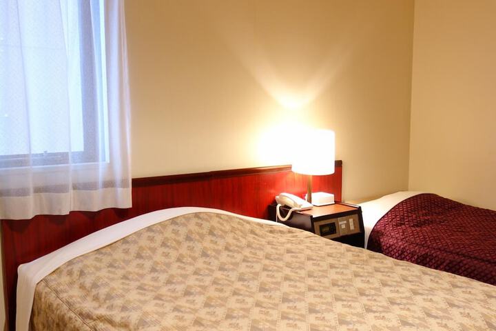 Room 17 of 30