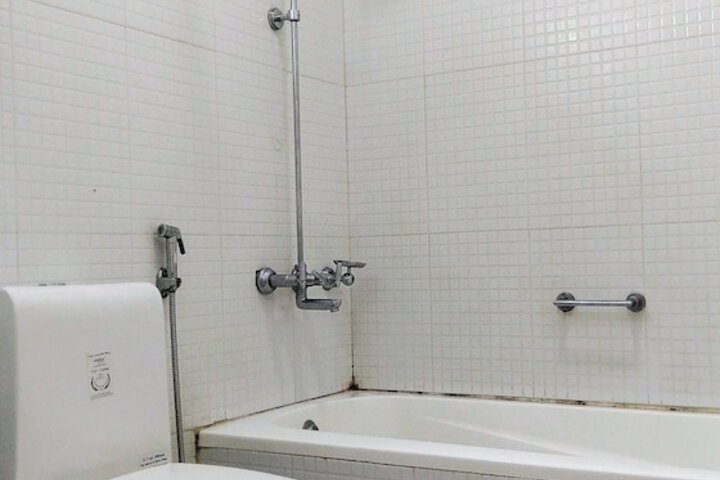 Room 14 of 29