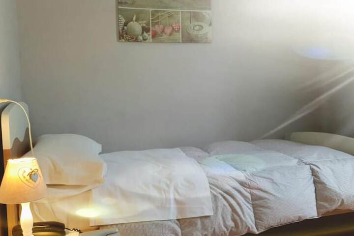 Room 20 of 47