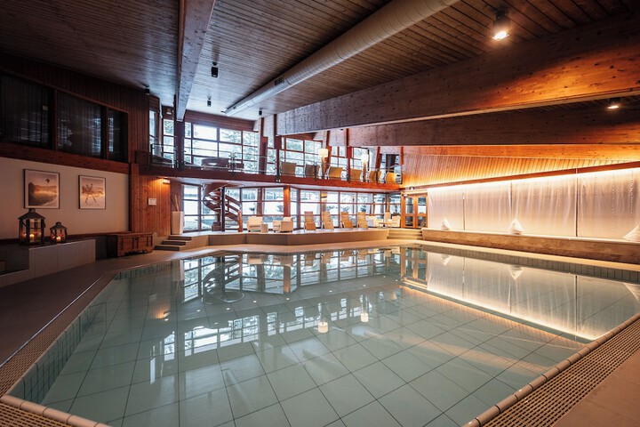 Pool 55 of 145