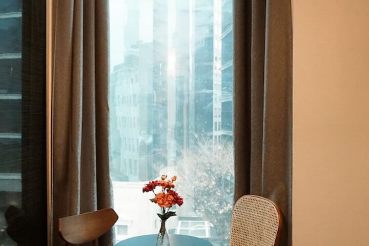 Room 10 of 73