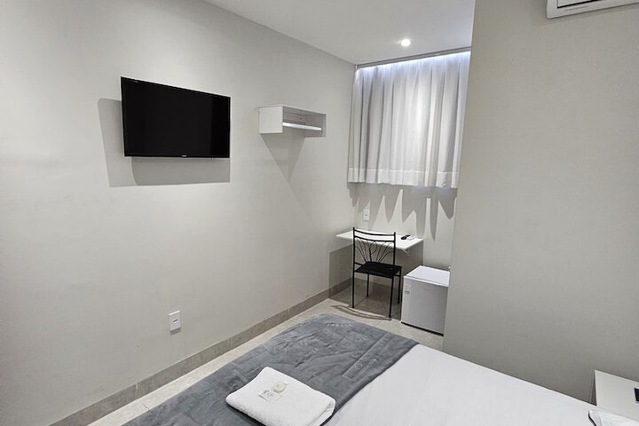 Room 3 of 57