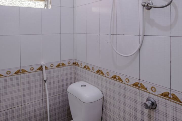 Room 35 of 43