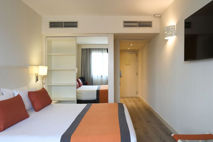 Room 13 of 56
